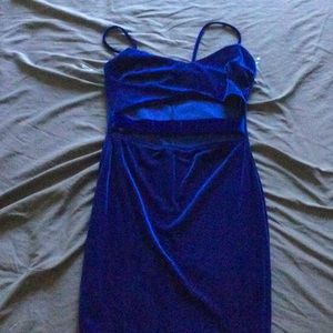 Brand new never worn too small (s)